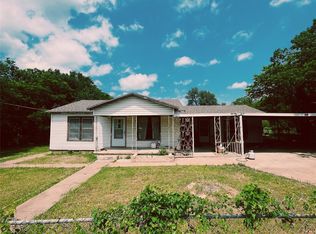 7008 Greenbriar Crescent St, Fort Worth, TX 76135