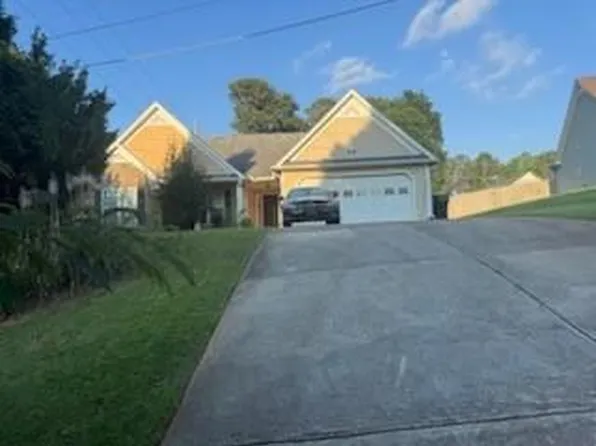 9 Oakview Dr, Dallas, GA 30157