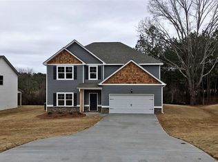 228 Brookwood Dr, Carrollton, GA 30117