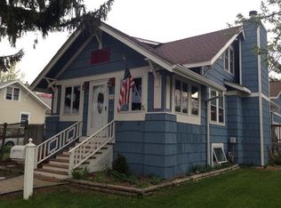 139 S Roselle Rd, Roselle, IL 60172