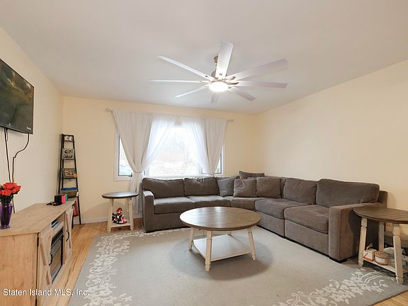 2nd image of 309 Abingdon Ave