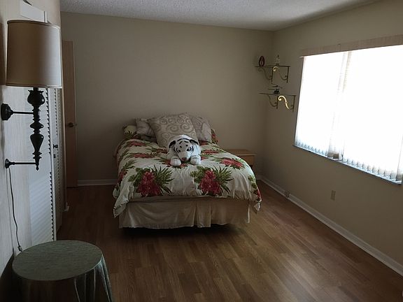 4th image of 8140 SW 24th St APT 306