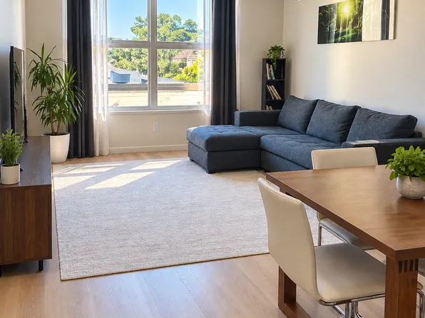 8400 Oceanview Ter APT 303, San Francisco, CA 94132