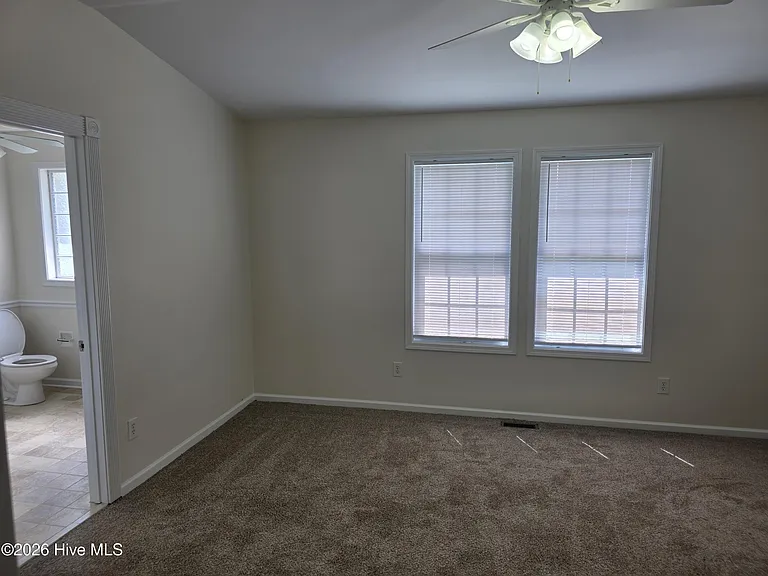 109 Cheyenne Ct — Photo 14