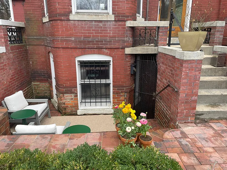 1325 Massachusetts Ave SE — Photo 19
