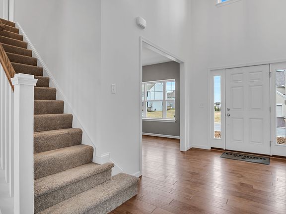 5th image of 86 Monticello Dr