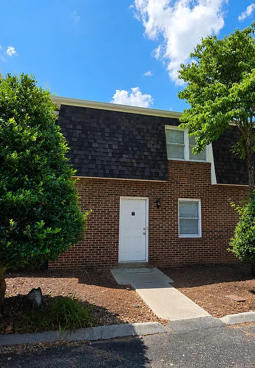 116 Arrowhead Dr