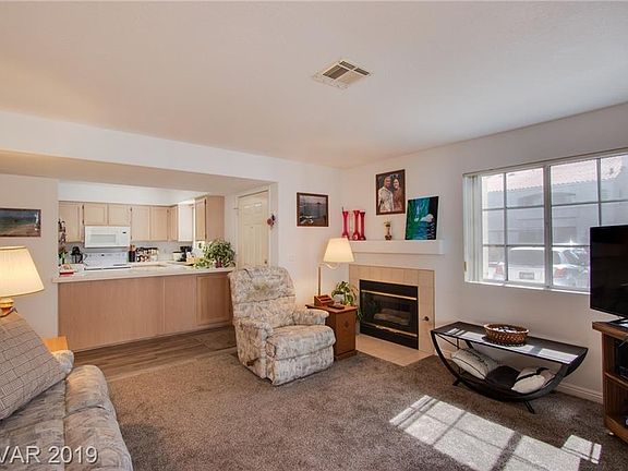 3rd image of 2725 S Nellis Blvd Unit 1049