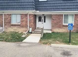 1806 Colonial Village Way APT 3, Waterford, MI 48328