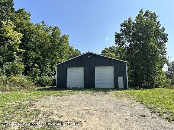 4th image of 6814 W Bluewater Hwy