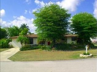 15825 SW 282nd St, Homestead, FL 33033