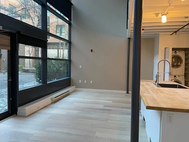 251 Heath St #106 — Photo 3