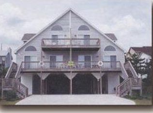 5412 E Ocean Dr, Emerald Isle, NC 28594