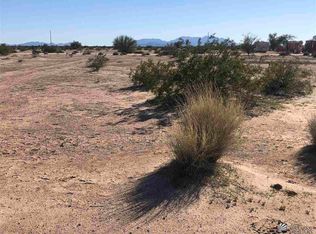 N Columbia Cir, Tacna, AZ 85352