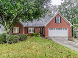 684 Lawton Ridge Dr, Lawrenceville, GA