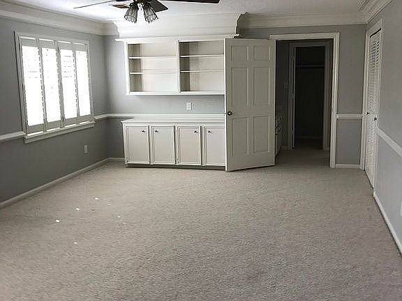 2nd image of 1003 Cranberry Hill Dr