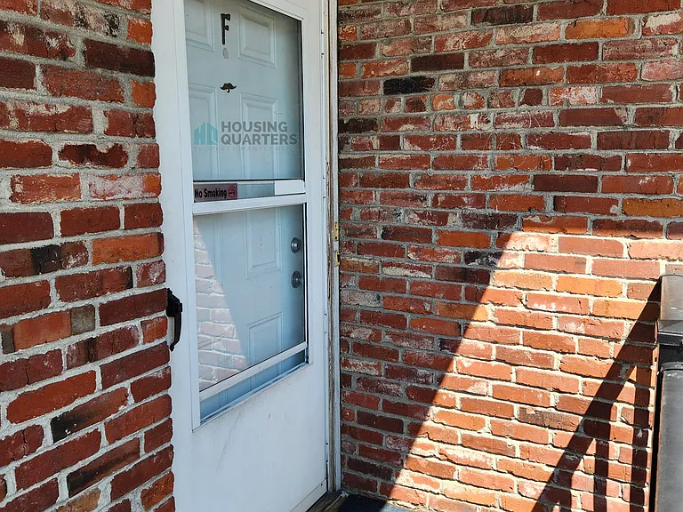 5222 N Regal St #F — Photo 2
