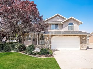 2080 W 5025 S, Roy, UT 84067