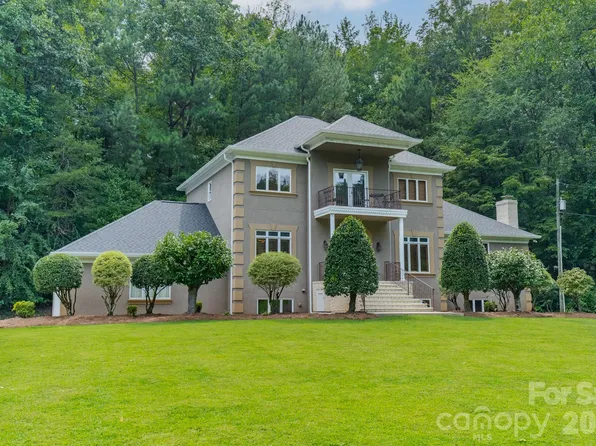 624 Springbrook Ave NE, Concord, NC 28025