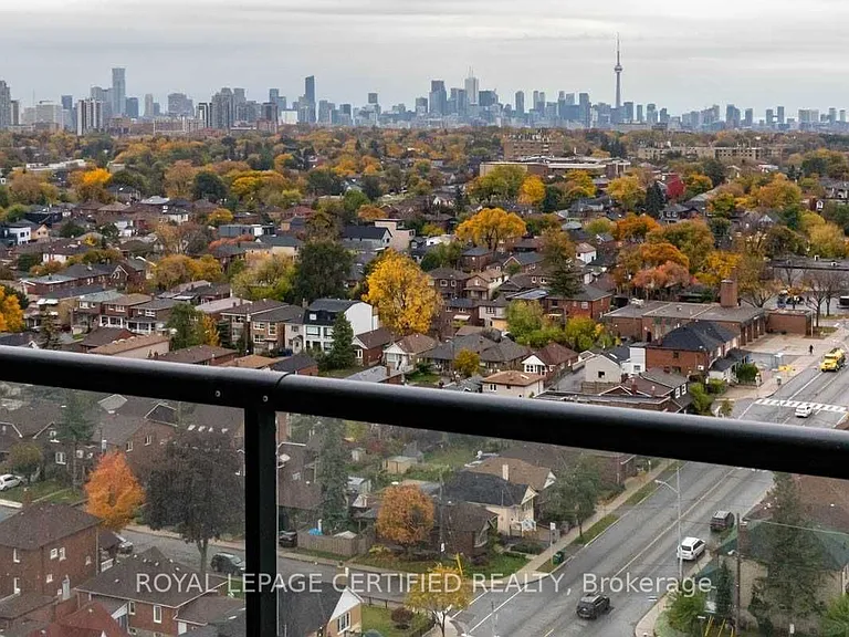 1603 Eglinton Ave W #1404 — Photo 21
