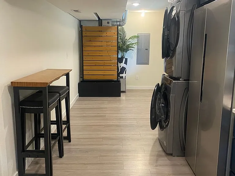 528 E Wapato Ave — Photo 10