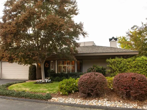 59 Bay Tree Ln, Los Altos, CA 94022