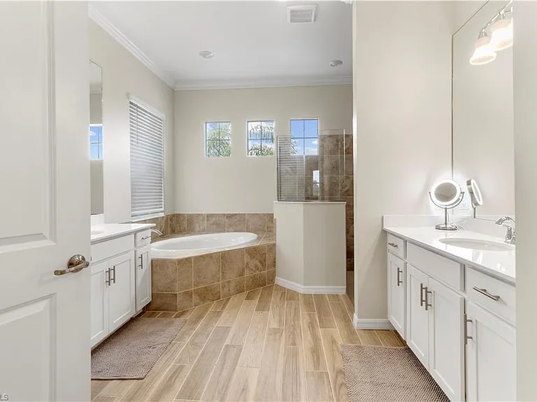 6023 Diamonte Pl — Photo 10