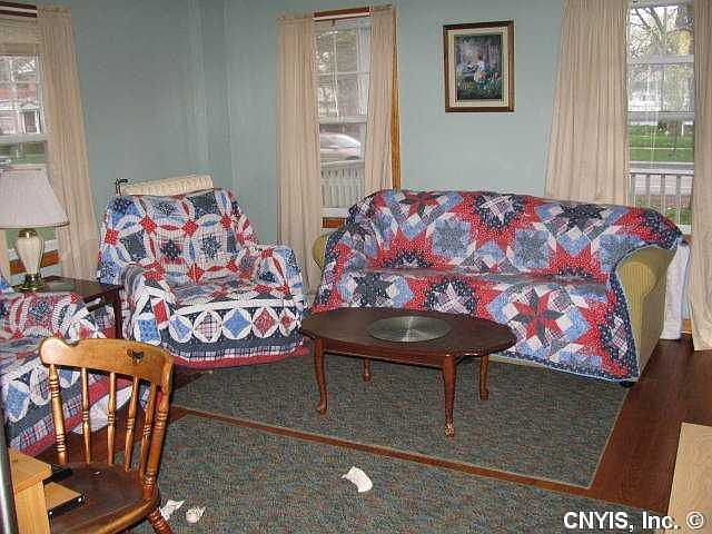 2nd image of 710 Tulip St