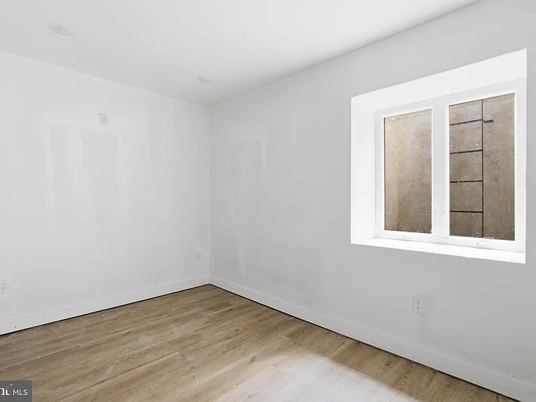 613 N Brooklyn St #3 — Photo 7