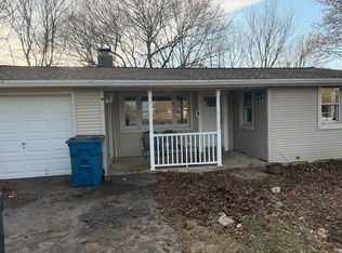 50 Meadowbrook Rd, Carlisle, PA 17015