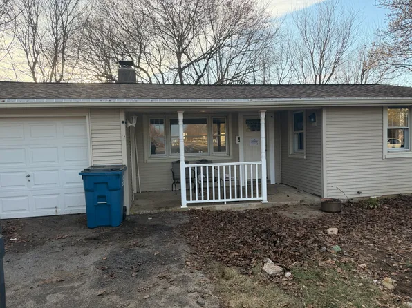 50 Meadowbrook Rd, Carlisle, PA 17015