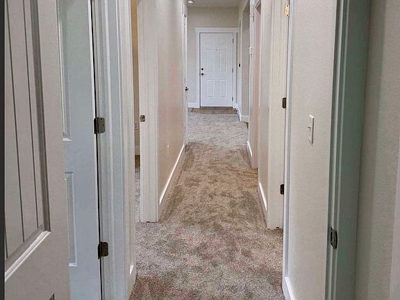 4th image of 139 W Spring Hill Way