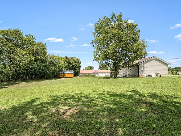 681 Elbethel Rd — Photo 30