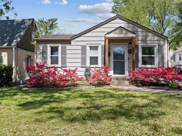 104 E 80th Ter, Kansas City, MO 64114