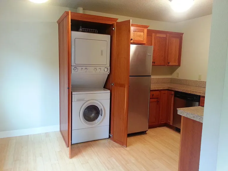 Washer/dryer in unit.