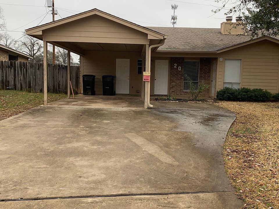 1st image of 20 Creekmont Ln