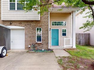 876 Gem Ct, Virginia Beach, VA 23462