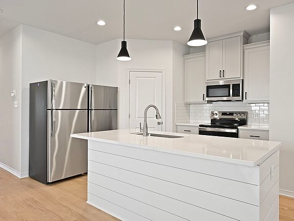4th image of 510 Cooner St #5cbe5fcb8