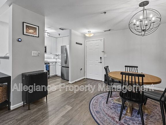 3rd image of 171 Somervelle St APT 406