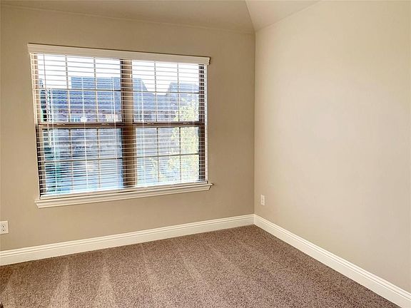 5th image of 6320 Burbank Way