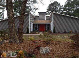 360 Chaffin Rd, Roswell, GA 30075