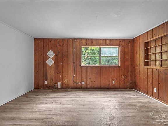 9th image of 3704 W Lloyd St
