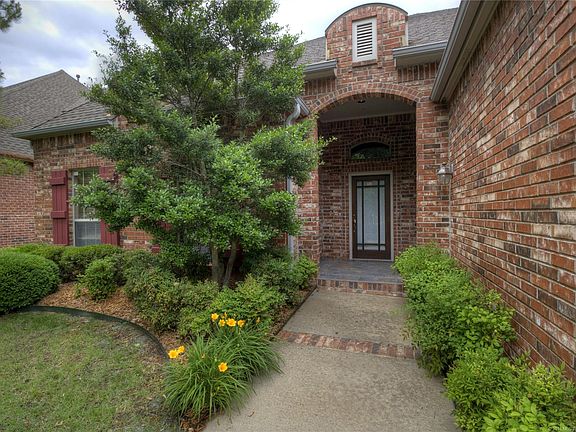 3rd image of 7808 E Freeport Pl
