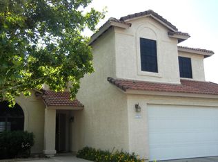 9221 N Golden Finch Ave, Tucson, AZ 85742
