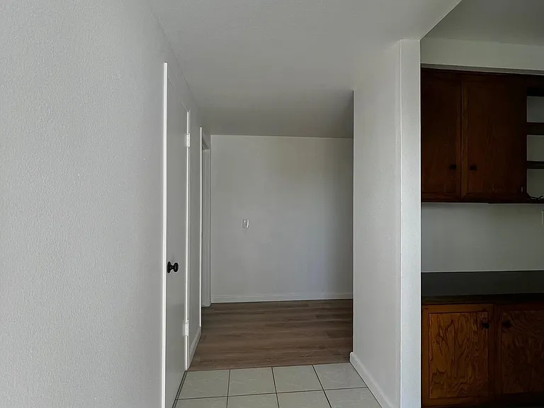 18371 Tamarind St — Photo 6