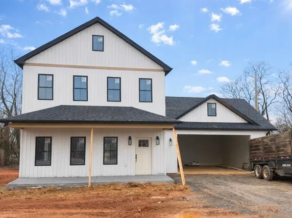 3 Thomas Jefferson Rd, Forest, VA 24551