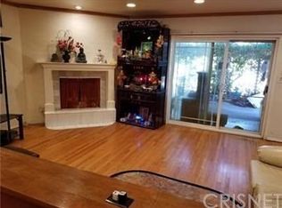 6909 Babcock Ave, North Hollywood, CA 91605