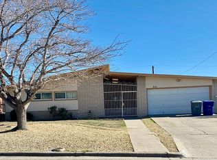 352 Ridgemont Dr, El Paso, TX 79912