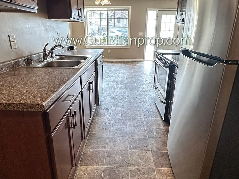 9951 Vera Cruz Ln N — Photo 5