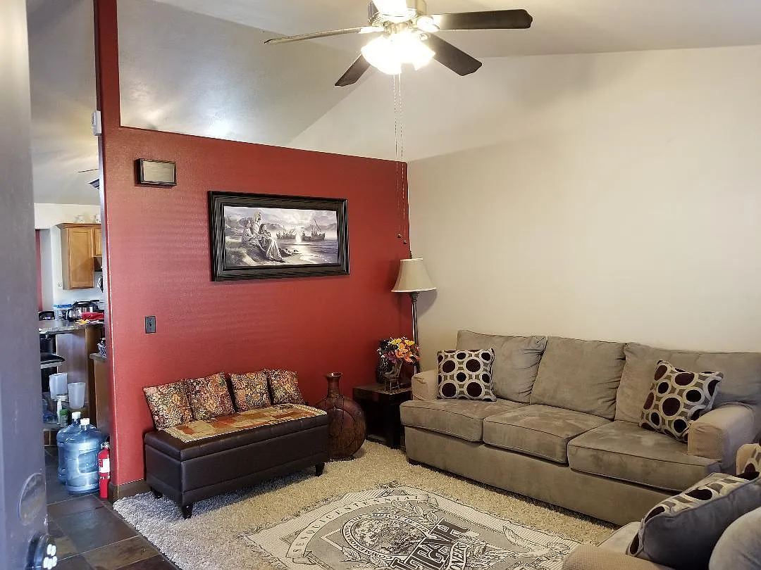 842 S Apple Grove Ln — Photo 2